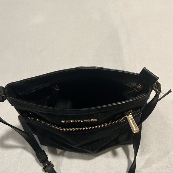 $$SALE$$Michael kors black pocketbook - Picture 4 of 5